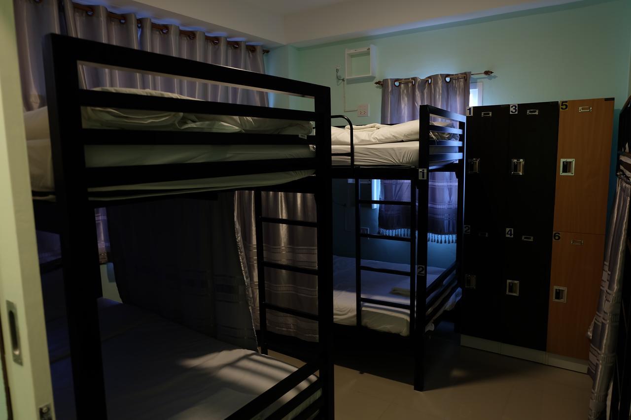 Mahannop Hostel Bangkok Bagian luar foto