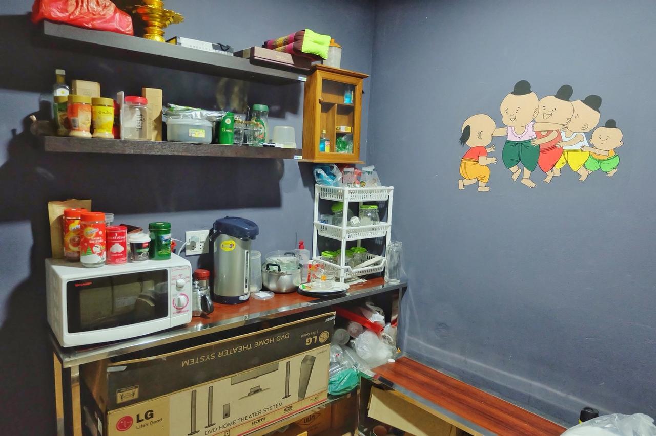 Mahannop Hostel Bangkok Bagian luar foto