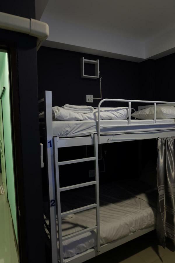 Mahannop Hostel Bangkok Bagian luar foto